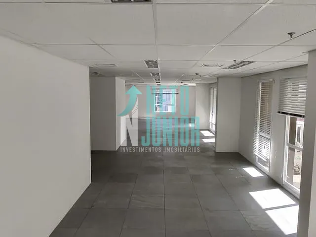 Conjunto comercial com 314m², para alugar, no bairro Jardim Paulista em São Paulo