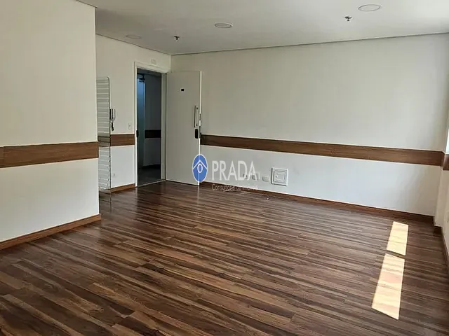 Conjunto comercial com 68m², à venda ou para alugar, no bairro Sumarezinho em São Paulo