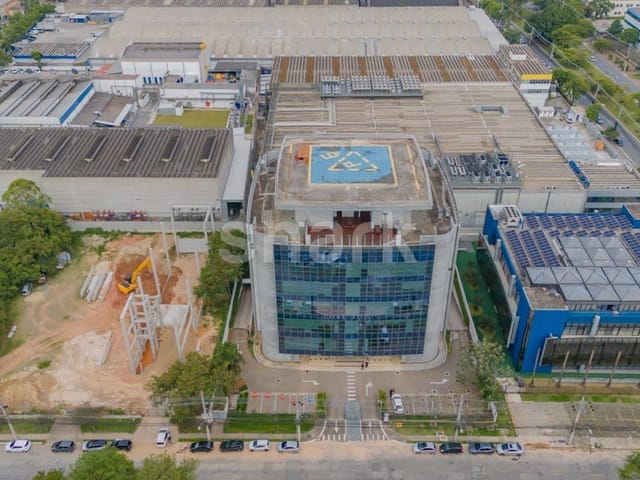 Conjunto comercial com 7000m², à venda ou para alugar, no bairro Tamboré em Barueri