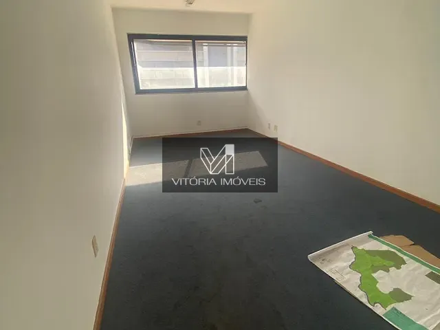 Conjunto comercial para alugar, no bairro Enseada do Suá em Vitória