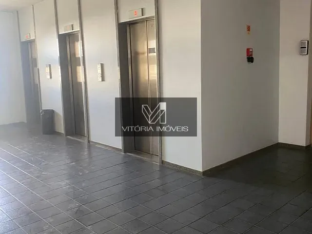 Conjunto comercial para alugar, no bairro Enseada do Suá em Vitória