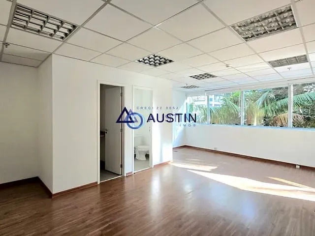 Conjunto comercial com 44m², à venda, no bairro Pinheiros em São Paulo