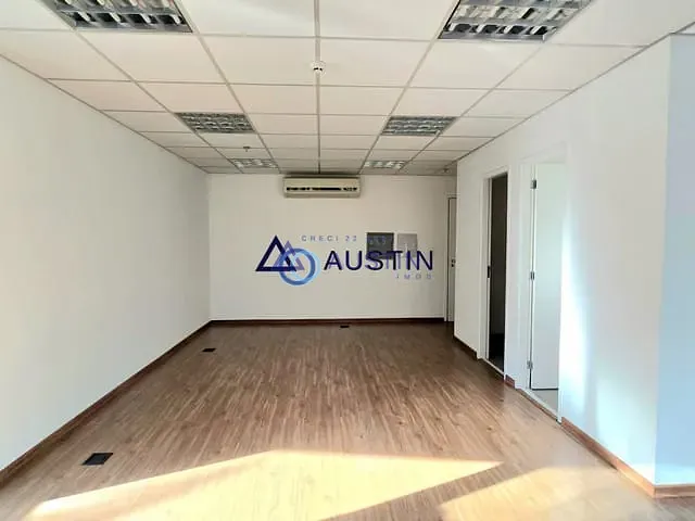 Conjunto comercial com 44m², à venda, no bairro Pinheiros em São Paulo