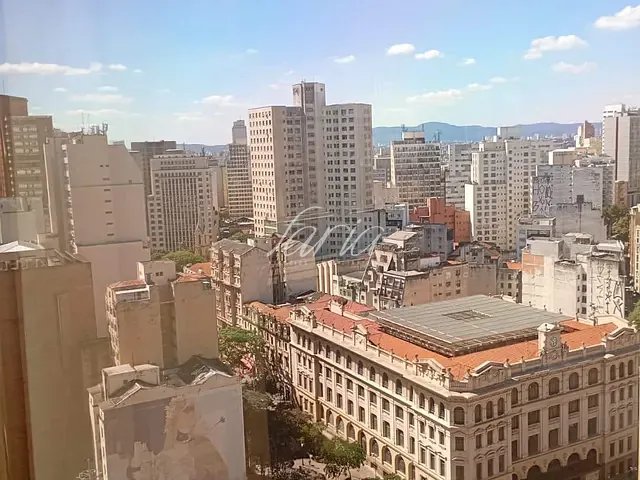 Conjunto comercial com 270m², à venda, no bairro Centro em São Paulo