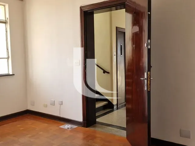 Conjunto comercial para alugar, no bairro Santa Cecília em São Paulo