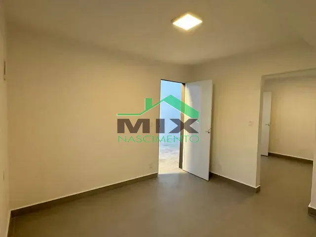 Conjunto comercial com 274m², para alugar, no bairro Vila Sônia em São Paulo