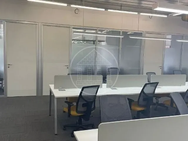 Conjunto comercial para alugar, no bairro Cidade Monções em São Paulo