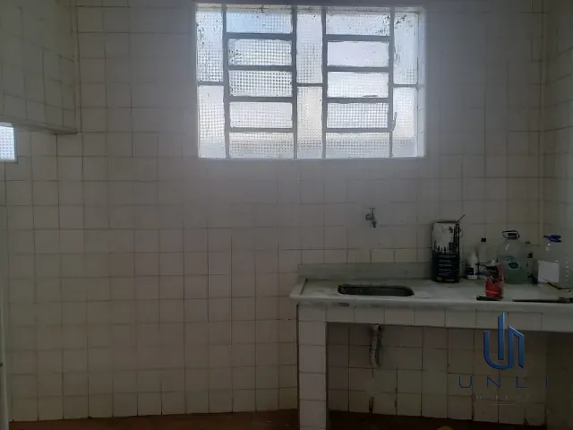 Conjunto comercial 3 quartos e 4 banheiros, à venda, no bairro Niterói em Volta Redonda