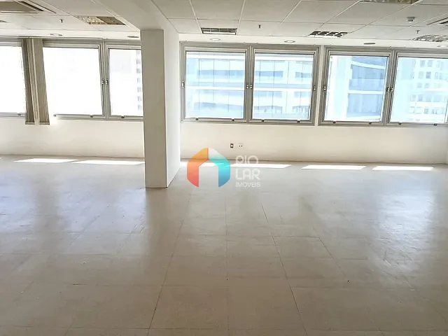 Conjunto comercial com 173m², para alugar, no bairro Centro em Rio de Janeiro