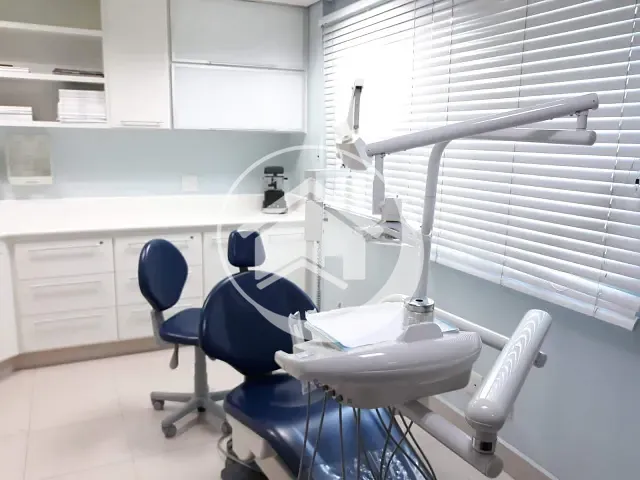 Conjunto comercial para alugar, no bairro Parque Imperial em São Paulo