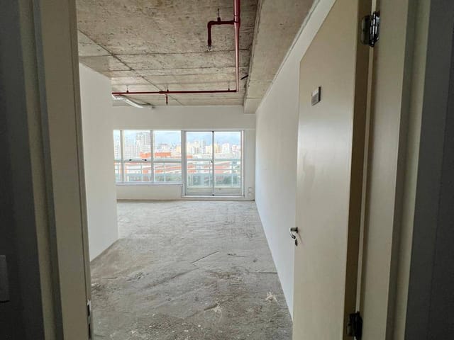 Conjunto comercial com 91m², à venda, no bairro Liberdade em São Paulo