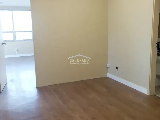 Conjunto comercial à venda ou para alugar, no bairro Centro em Campinas
