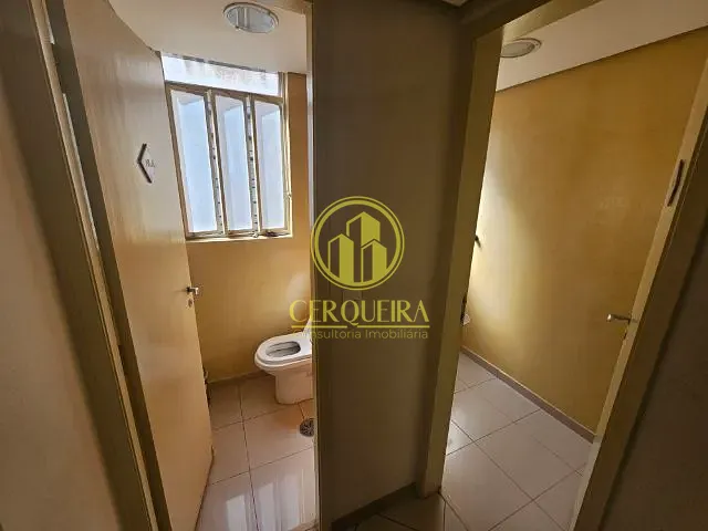 Conjunto comercial com 250m², à venda, no bairro Consolação em São Paulo
