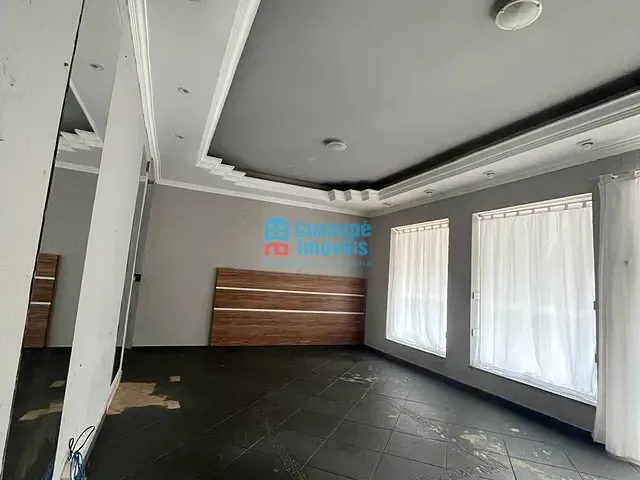 Conjunto comercial para alugar, no bairro Loteamento Volta e Irmãos em Guaxupé