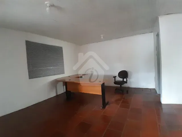 Conjunto comercial para alugar, no bairro Centro Administrativo em Teutônia