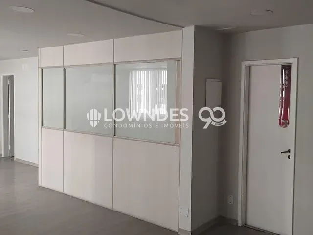 Conjunto comercial com 100m², para alugar, no bairro Centro em Rio de Janeiro