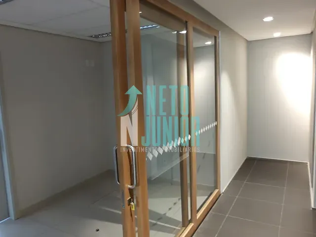 Conjunto comercial com 160m², para alugar, no bairro Bela Vista em São Paulo