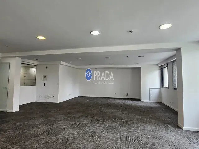 Conjunto comercial com 65m², à venda ou para alugar, no bairro Alto de Pinheiros em São Paulo