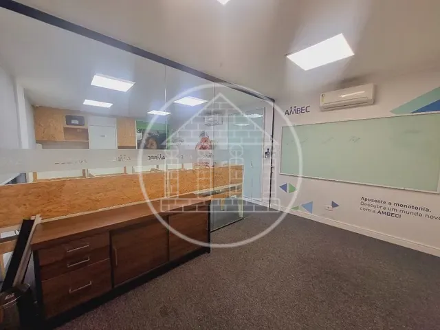 Conjunto comercial com 46m², para alugar, no bairro Vila Olímpia em São Paulo
