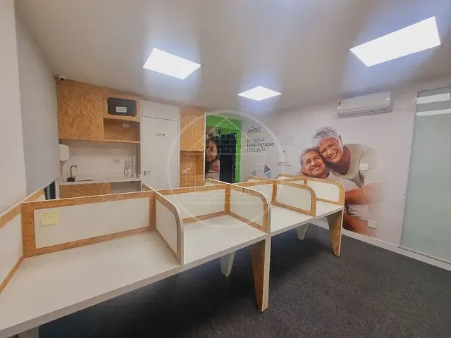 Conjunto comercial com 46m², para alugar, no bairro Vila Olímpia em São Paulo