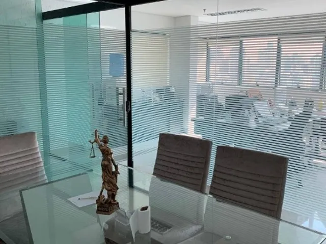 Conjunto comercial à venda ou para alugar, no bairro Centro em Santo André