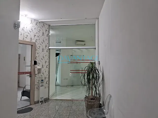 Conjunto comercial com 140m², para alugar, no bairro Moinho Velho em São Paulo