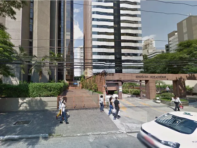 Conjunto comercial com 206m², para alugar, no bairro Cidade Monções em São Paulo