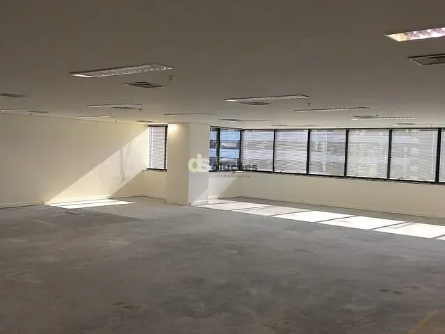Conjunto comercial com 206m², para alugar, no bairro Cidade Monções em São Paulo