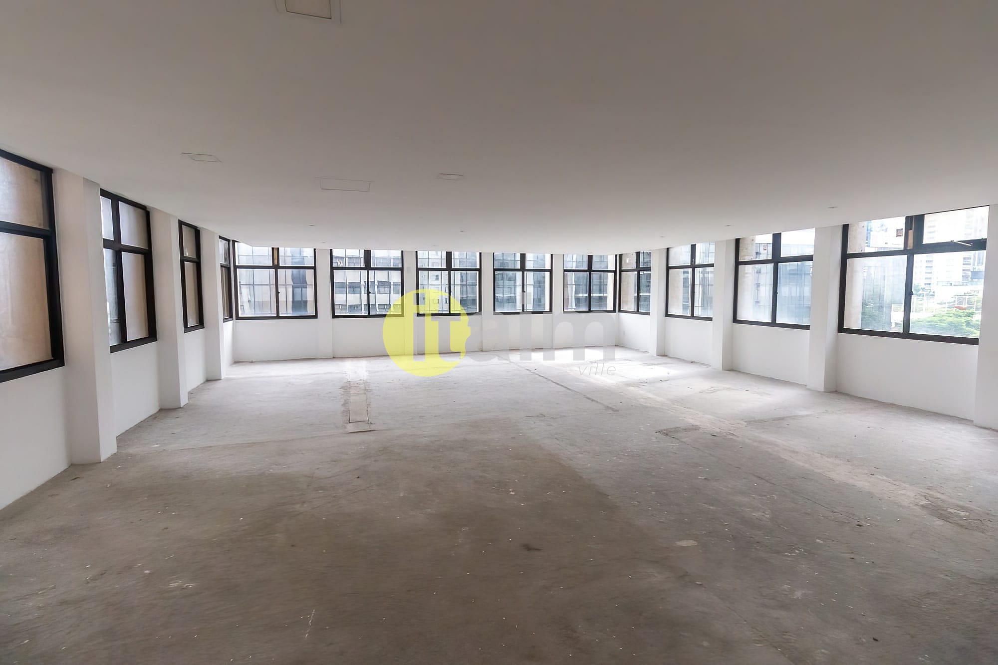 Apartamento, 230 m² - Foto 1