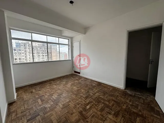 Conjunto comercial com 22m², para alugar, no bairro Centro Histórico em Porto Alegre