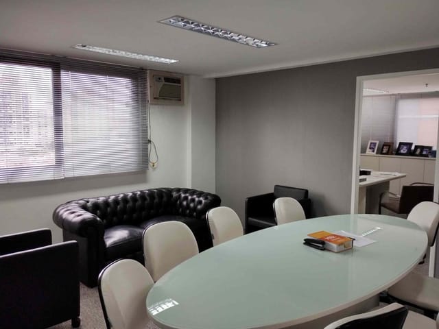 Foto do Conjunto comercial - Conjunto Comercial Mobiliado na Vila Mariana | Paulista Imóveis.