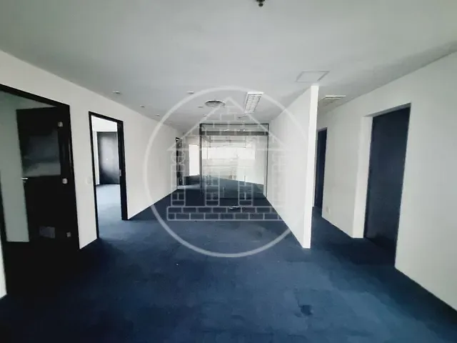 Conjunto comercial com 223m², para alugar, no bairro Cidade Monções em São Paulo