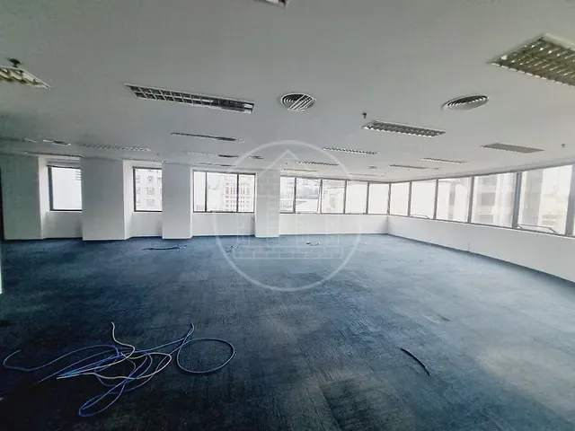 Conjunto comercial com 223m², para alugar, no bairro Cidade Monções em São Paulo