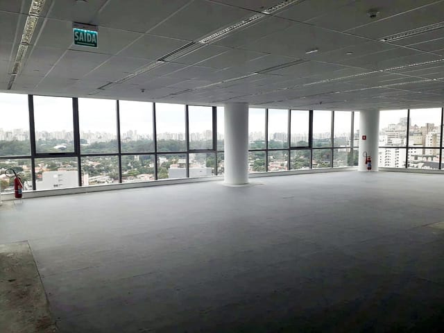 Conjunto comercial com 386m², para alugar, no bairro Vila Nova Conceição em São Paulo