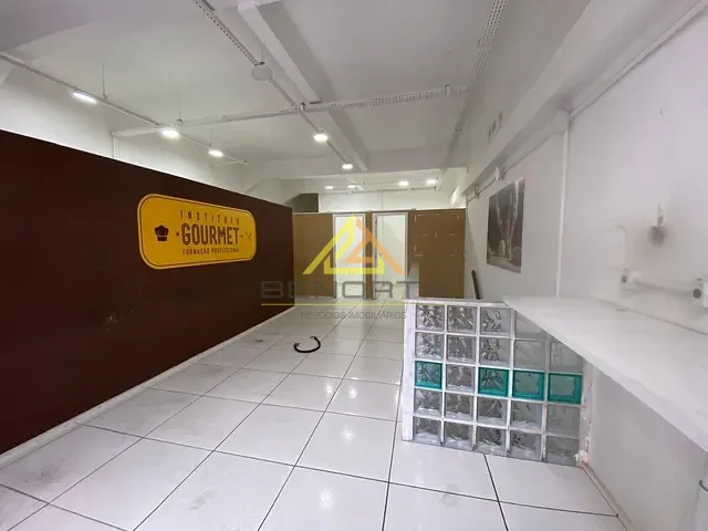 Conjunto comercial com 250m², para alugar, no bairro Pinheiros em São Paulo