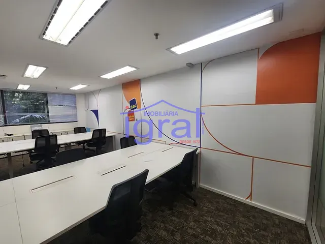 Conjunto comercial à venda, no bairro Jabaquara em São Paulo