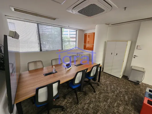 Conjunto comercial à venda, no bairro Jabaquara em São Paulo