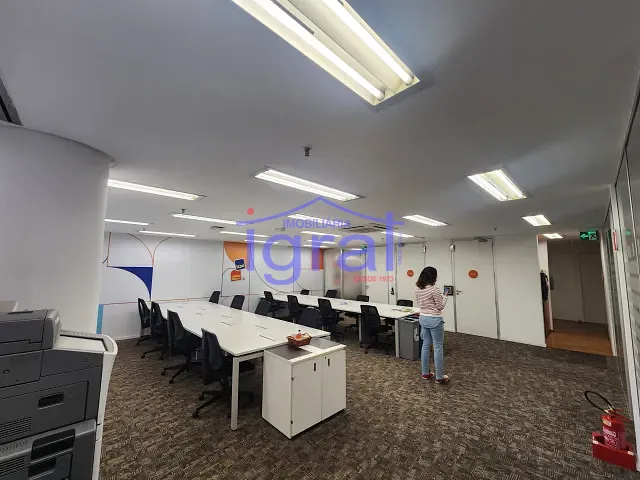 Conjunto comercial à venda, no bairro Jabaquara em São Paulo