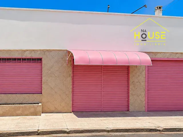 Conjunto comercial com 351m², à venda, no bairro Brasilândia em Fernandópolis