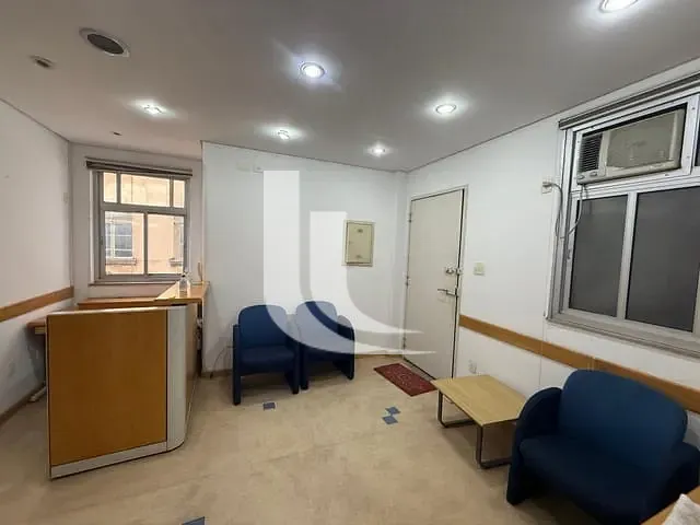 Conjunto comercial à venda ou para alugar, no bairro República em São Paulo
