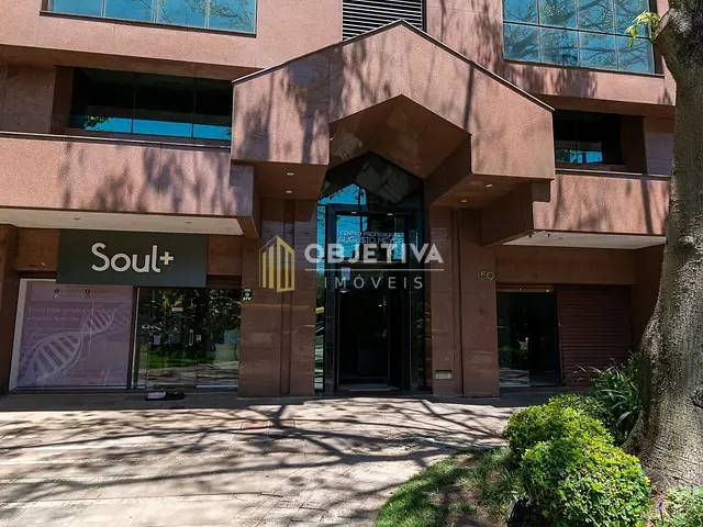 Conjunto comercial à venda ou para alugar, no bairro Auxiliadora em Porto Alegre