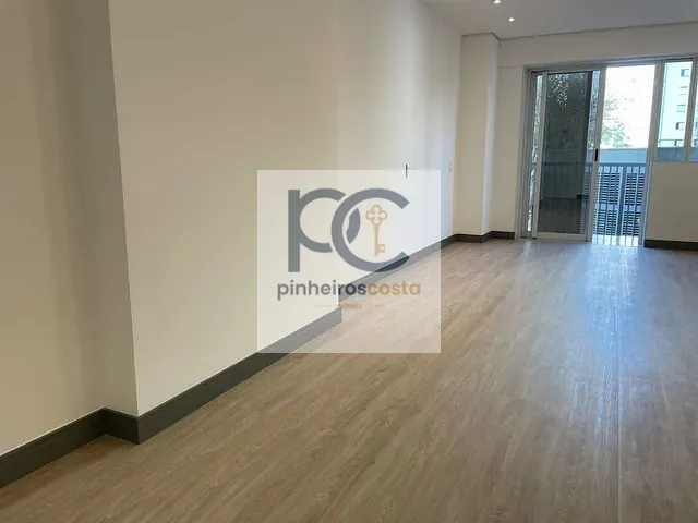 Conjunto comercial à venda, no bairro Santo Amaro em São Paulo