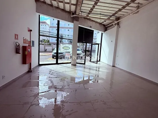 Conjunto comercial com 182m², para alugar, no bairro Jardim São Carlos em Sorocaba