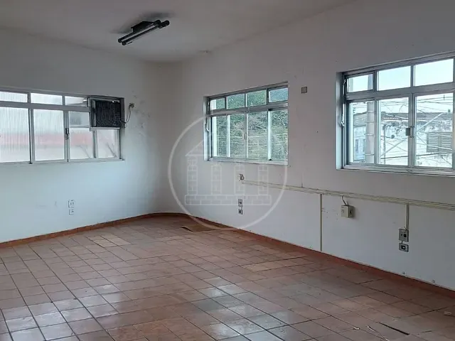 Conjunto comercial com 667m², para alugar, no bairro Capela do Socorro em São Paulo