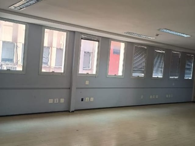 Conjunto comercial para alugar, no bairro Vila Buarque em São Paulo