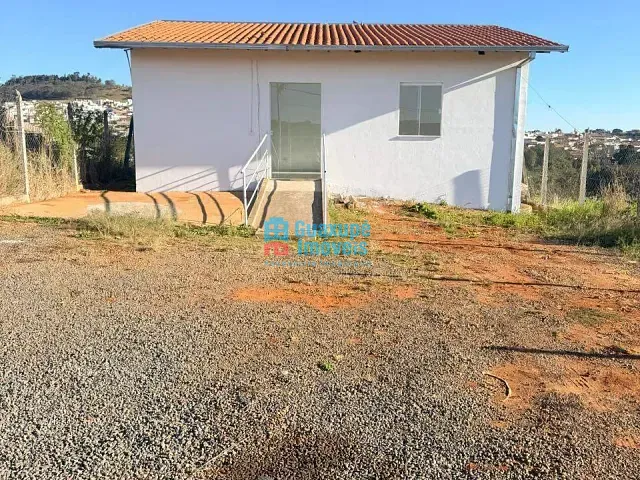 Conjunto comercial para alugar, no bairro Vale Mata em Guaxupé