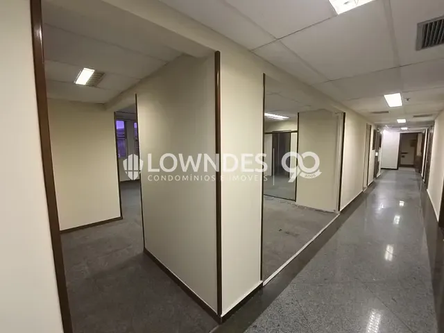 Conjunto comercial com 260m², para alugar, no bairro Centro em Rio de Janeiro
