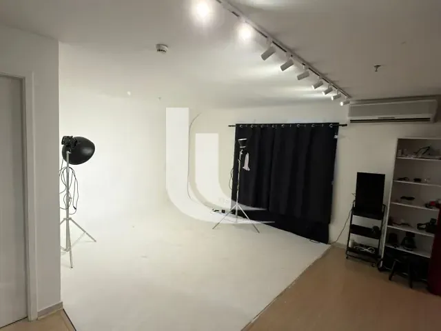 Conjunto comercial à venda, no bairro Perdizes em São Paulo
