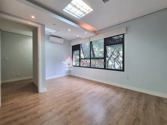 Conjunto comercial à venda ou para alugar, no bairro Paraíso em São Paulo