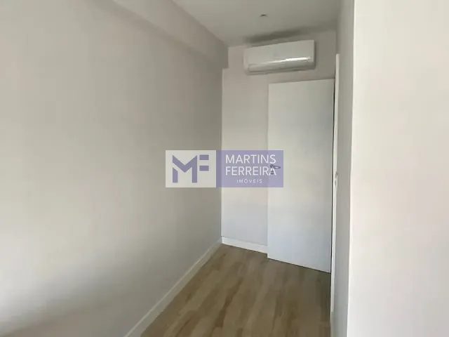 Sala com 26m², à venda, no bairro Recreio dos Bandeirantes em Rio de Janeiro